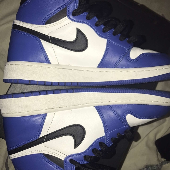 Air Jordan 1 Game Royal (size 5y) - Picture 5 of 5